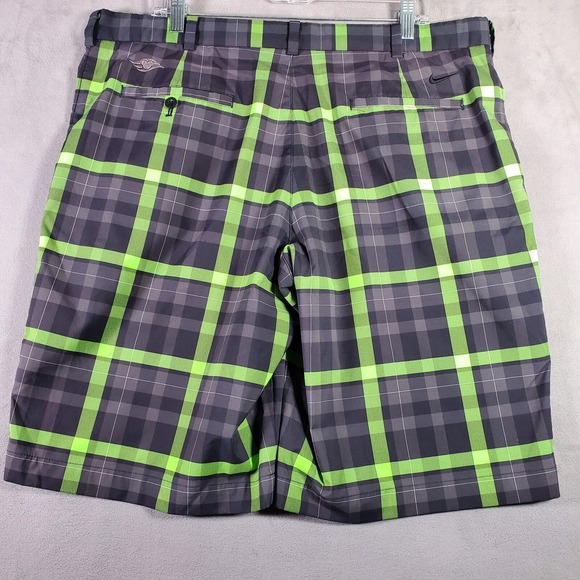 Nike Golf Shorts Mens 38 Black Green Plaid Disney Cruise Mickey Dri Fit Active - Picture 2 of 14